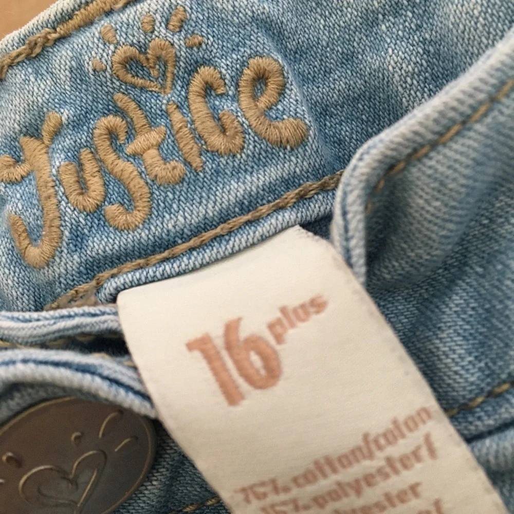 FINAL MARKDOWN Girls justice shorts 16